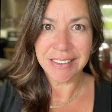 Sheri Haney's Instagram, Twitter & Facebook