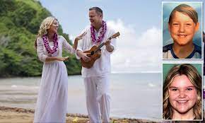 I've seen the one of lori doing a hula while chad plays the ukulele, ever the blushing bride on a beautiful, tropical beach. Cult Mom Lori Vallow S Blissful Hawaii Wedding Photographs After Her Kids Vanished Daily Mail Online