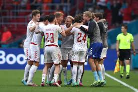 Meciul dintre țara galilor și danemarca, din cadrul optimilor euro 2020, poate fi urmărit de la ora 19:00 în format live text pe digisport.ro. Hgmf6fvjq9ny8m