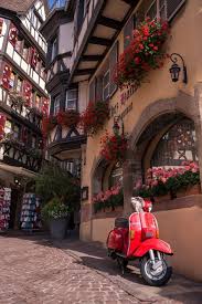 Airbnb Coup De Coeur Pour La Ville De Colmar Elue La Plus Accueillante Photos Aufeminin Colmar Alsace Touristique Colombag Colmar Viagem Franca