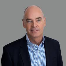 Lyle Bruce's Instagram, Twitter & Facebook