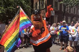 From the very first official mascot to today's fun rio ones. Flyers Mascot Gritty Is The Star Of Philadelphia S Lgbtq Pride Parade Outsports