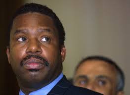 South Side pastor Rev. James Meeks announces retirement