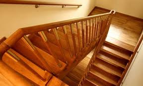 Que Faire Lorsque L Escalier Fait Du Bruit Escalier Latte Bois Astuces Maison