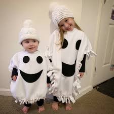 Gespensterkostüm halloween für kinder einfach zum selbermachen. Gespenst Kostum Selber Machen Diy Anleitung Maskerix De Gespenst Kostum Selber Machen Kostum Selber Machen Kind Halloween Kostum Kinder Selber Machen