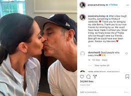 Meghan markle, boat neck icon, is back on instagram! Meghan Markle S Friend Shares Cryptic Post About A S Who Ditched Her Aktuelle Boulevard Nachrichten Und Fotogalerien Zu Stars Sternchen