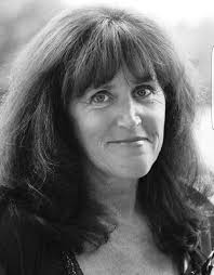 Sharon Bissett's Instagram, Twitter & Facebook