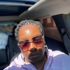 Brazilian Braised Collard green gumbo” with Chicken, smoked turkey sausage,  and shrimp. I love doing things differently so i chose to flavor this dish  with just a few traditional brazilian spices along