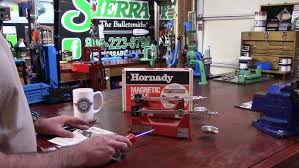 Hornady/Pacific Magnetic Dampened Scale, Model M, Unboxing