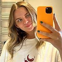 The Girls Bathroom: The Must-Have Book for Messy, Wonderful Women by Cinzia  Baylis-Zullo