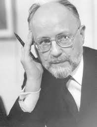 Mercer's MAGIC MOMENT