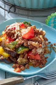 Essen Wie Gott In Frankreich Kein Problem Mit Diesem Ratatouille Hack Auflauf Da Darf Ein Stuck Bague Ratatouille Rezept Ratatouille Gerichte Mit Hackfleisch