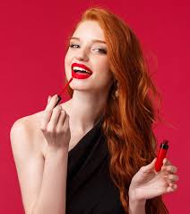 Jaliman warns against using formulas made with it. 7 Best Lipsticks For Redheads