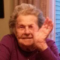 Alexandra Sadowski's Instagram, Twitter & Facebook