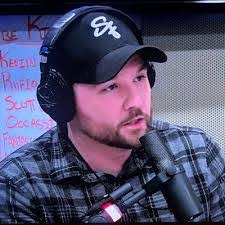 Corey Waters's Instagram, Twitter & Facebook