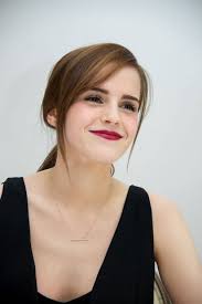 Emma watson, bekannt durch die darstellung der hermine granger in den . Haarfarbe Von Emma Watson Auf Diesem Bild Haare Emma Watson