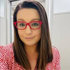 Sally Meade's Instagram, Twitter & Facebook