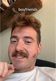 Dylan Carlino Elizabeth