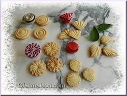Petits Sables Orientaux Avec Emporte Piece A Piston Et Moule A Feuilles Biscuits Sables Sables Biscuits