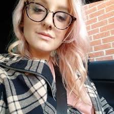 Danielle Helm (daniellexhelm)