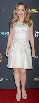 Kelly stables heights in feet is around 4 feet 11 inc and kelly stables heighth in centimeter is around a hundred fifty centimeters. Kelly Stables Height