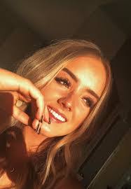 Sadie Powers's Instagram, Twitter & Facebook