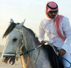 pin by matiasfranco on saudi arabia best poses for men poses for men muslim men