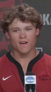 @HurrdatSports's video Tweet