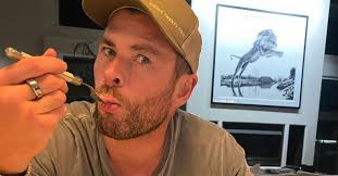 Chris Hemsworth Proved He's Relatable AF After Eating His Birthday Cake All  By Himself