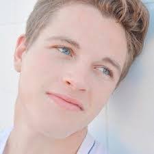 Alex Valley's Instagram, Twitter & Facebook