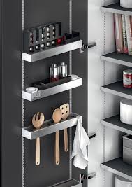 Brico Deco 15 Astuces Pour Optimiser L Espace D Un Petit Appartement Centre D En 2020 Petit Appartement Amenagement Interieur Meuble Cuisine Rangement Petit Espace