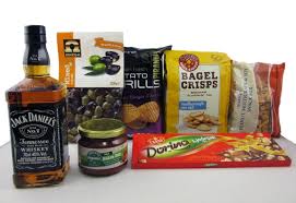 It was here that jack learned the art of making whiskey alongside an enslaved man called nathan 'nearest' green. Whiskey Gift Hampers Jack Daniels Gift Hampers Whiskey Gift Baskets Delivered Perth Classic Jack Daniels Whiskey Gifts Created Fresh And With Individual Care