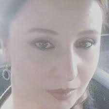 Juliet Williamson's Instagram, Twitter & Facebook