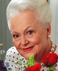 I Remember Better When I Paint" is a documentary showing how the creative  arts can enhance the quality of life for people with Alzheimer's disease  and related disorders, such as dementia. Among