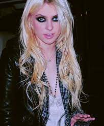 Taylor The Pretty Reckless Taylor Momsen Gossip Girl