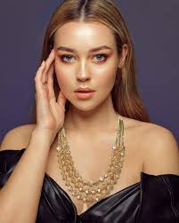 Bocar Necklace for Women, 3 Layer Beaded Necklace Dominica