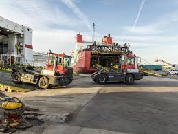 Is the most common way to move shipping containers empty or full. Kalmar Heavy Terminal Tractor Kalmarglobal