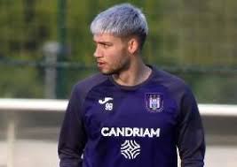The club was founded in 1908 by a dozen of football however, the next 14 years weren't too kind to anderlecht. Anderlecht Online Anderlecht Sieht Colassin Nicht Mehr Als Sturmer 12 Jul 21