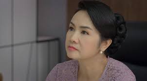 Châu nhìn thấy người yêu thì tặng kiên. Dga695xml2tg8m
