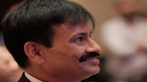 कौन हैं IPS कृष्ण प्रकाश, गेटवे ऑफ इंडिया से एलीफेंटा गुफा तक तैर कर बनाया  वर्ल्ड रिकॉर्ड, कहलाते हैं आयरनमैन