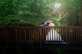 Das kostet wieder zeit und natürlich den preis des fotobuchs selbst. Was Kostet Ein Hochzeitsfotograf Faire Preise Leistungsubersicht
