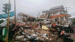 Berikut info usgs magnitudo gempa. Jokowi Perintahkan Mensos Risma Kepala Bnpb Ke Lokasi Gempa Mamuju