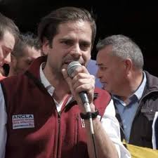 Cesar Latorre: “Nosotros recibimos menos salario real, que antes de la  pandemia”