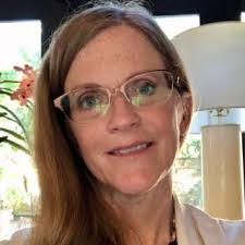 Danielle Lindberg's Instagram, Twitter & Facebook