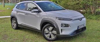 The primary difference is the front end with that closed grille and central charging port. 2019 Hyundai Kona Electric Babydrive