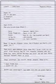 Surat lamaran kerjamungkin anda butuhkan saat ingin melamar pekerjaan pada sebuah perusahaan yang mengharuskan anda untuk membuat surat permohonan kerja dengan tulisan tangan (manual). Contoh Surat Lamaran Kerja Di Apotek Tulis Tangan Kumpulan Surat Penting