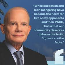 Laurie Kaye Davis (@LKayeDavis)