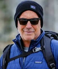 Michael Bink's Instagram, Twitter & Facebook