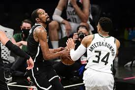 Una resonancia magnética en la torcedura de tobillo de trae young, reveló un hematoma en el pie derecho el lunes por la tarde. Brooklyn Nets Star Kevin Durant Rips Espn S Jay Williams For Personal Giannis Antentokounmpo Narrative