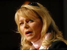 Eva Herman: Wie sie zur Ikone der Verschwörungsszene wurde